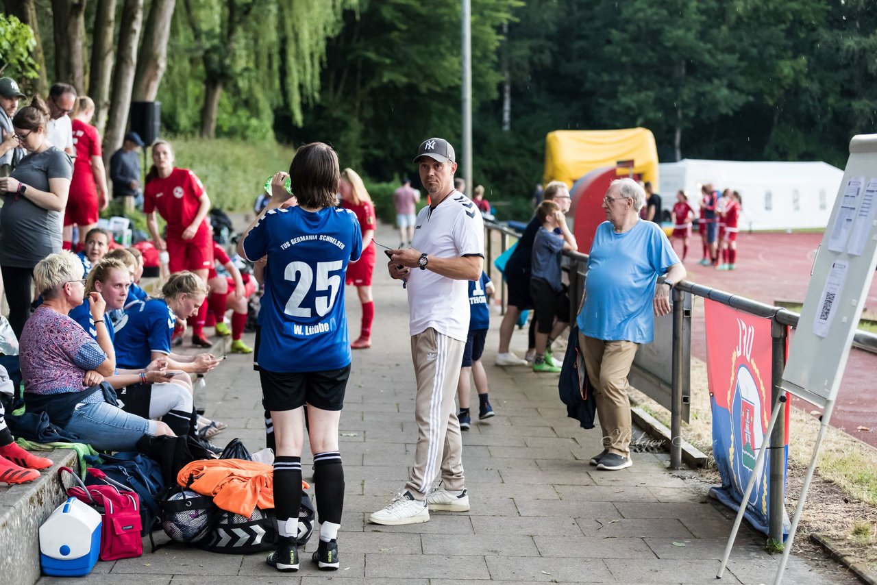 Bild 112 - Loewinnen-Cup